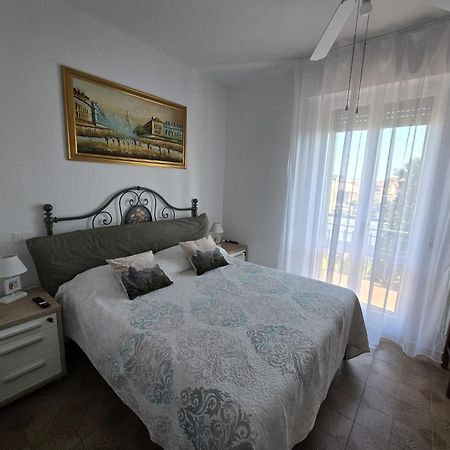Casa Dell' Ulivo Daire Desenzano del Garda Dış mekan fotoğraf
